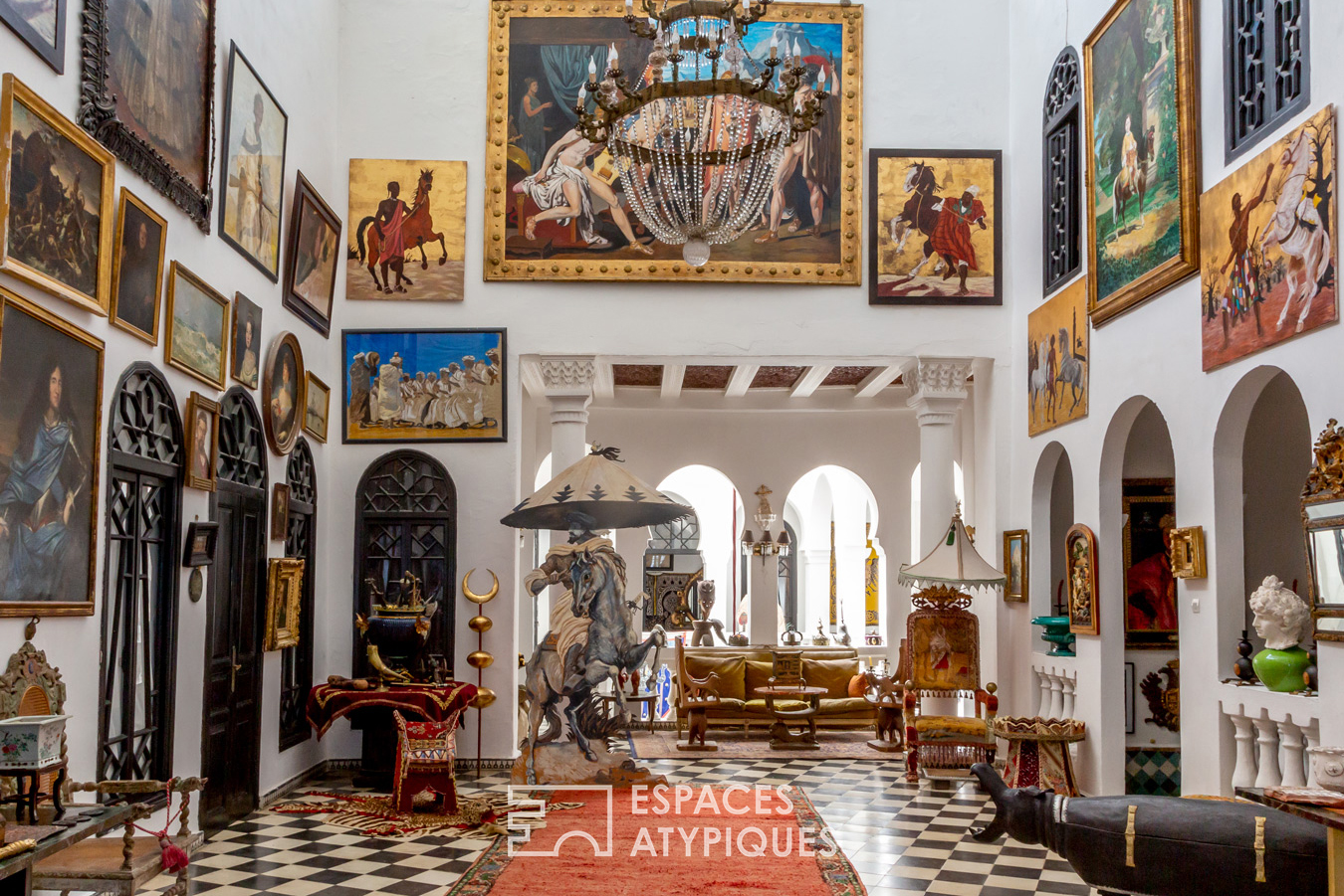 Colorful Moroccan riad