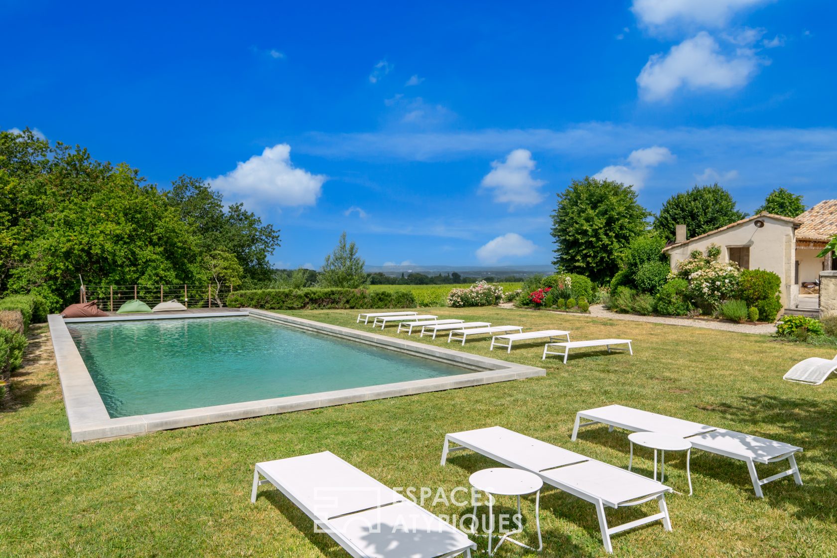 Mas de m house in the vineyards
