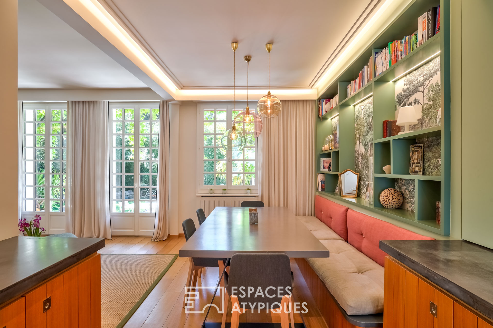 Townhouse with garden and jaccuzi
