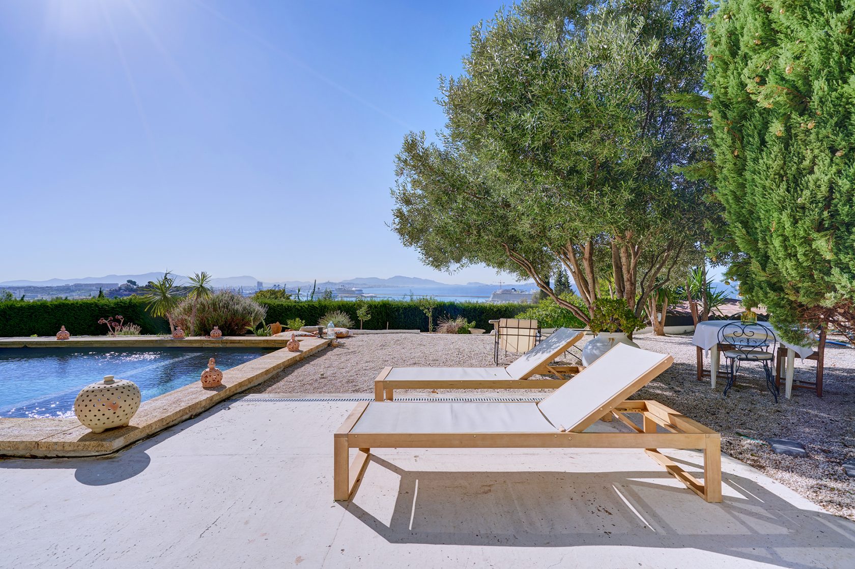 Andalusian villa with Mediterranean decoration
