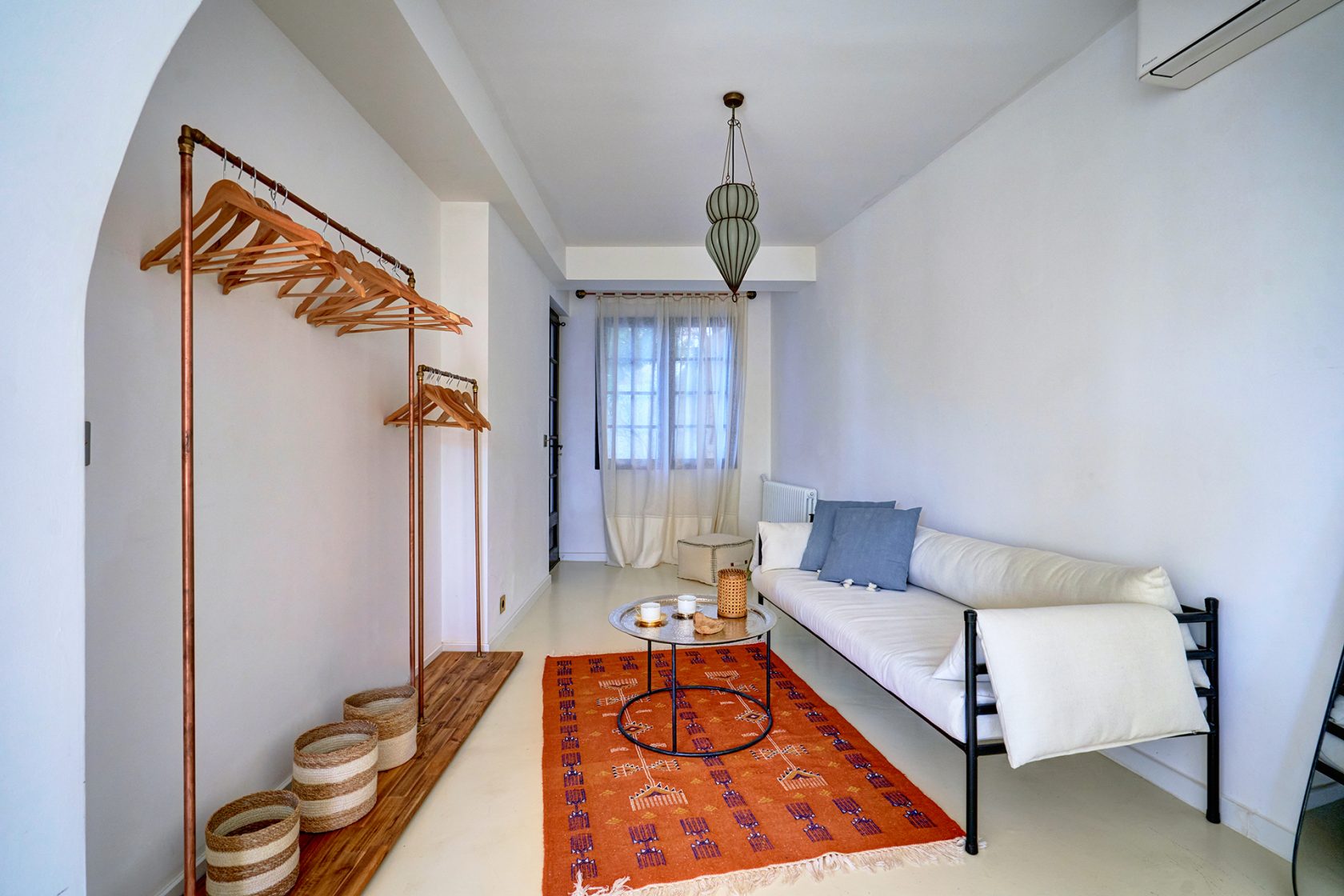 Andalusian villa with Mediterranean decoration