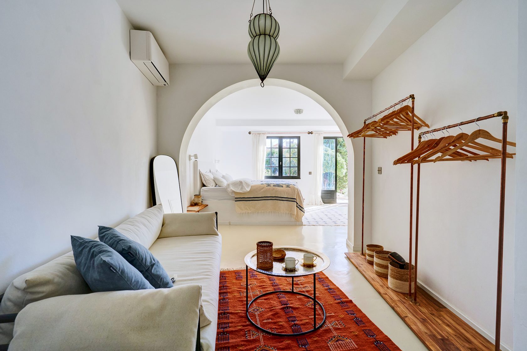Andalusian villa with Mediterranean decoration