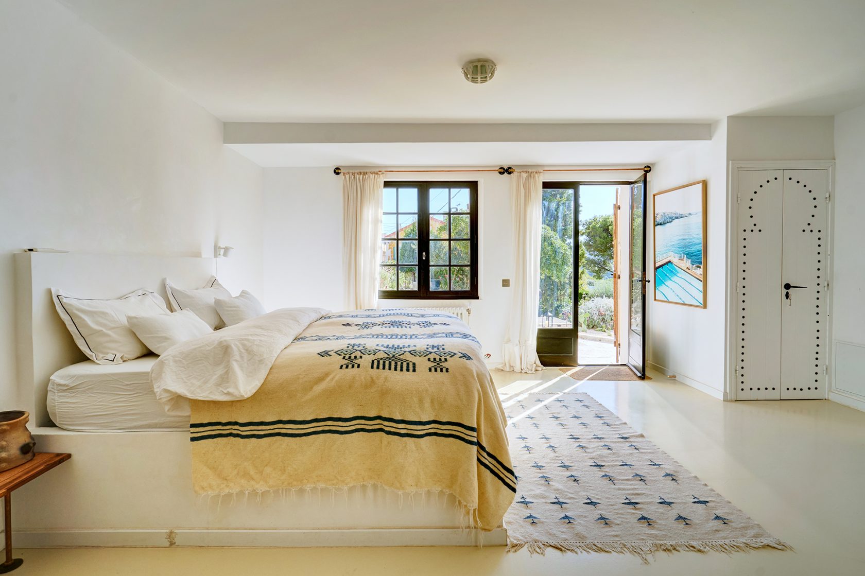 Andalusian villa with Mediterranean decoration