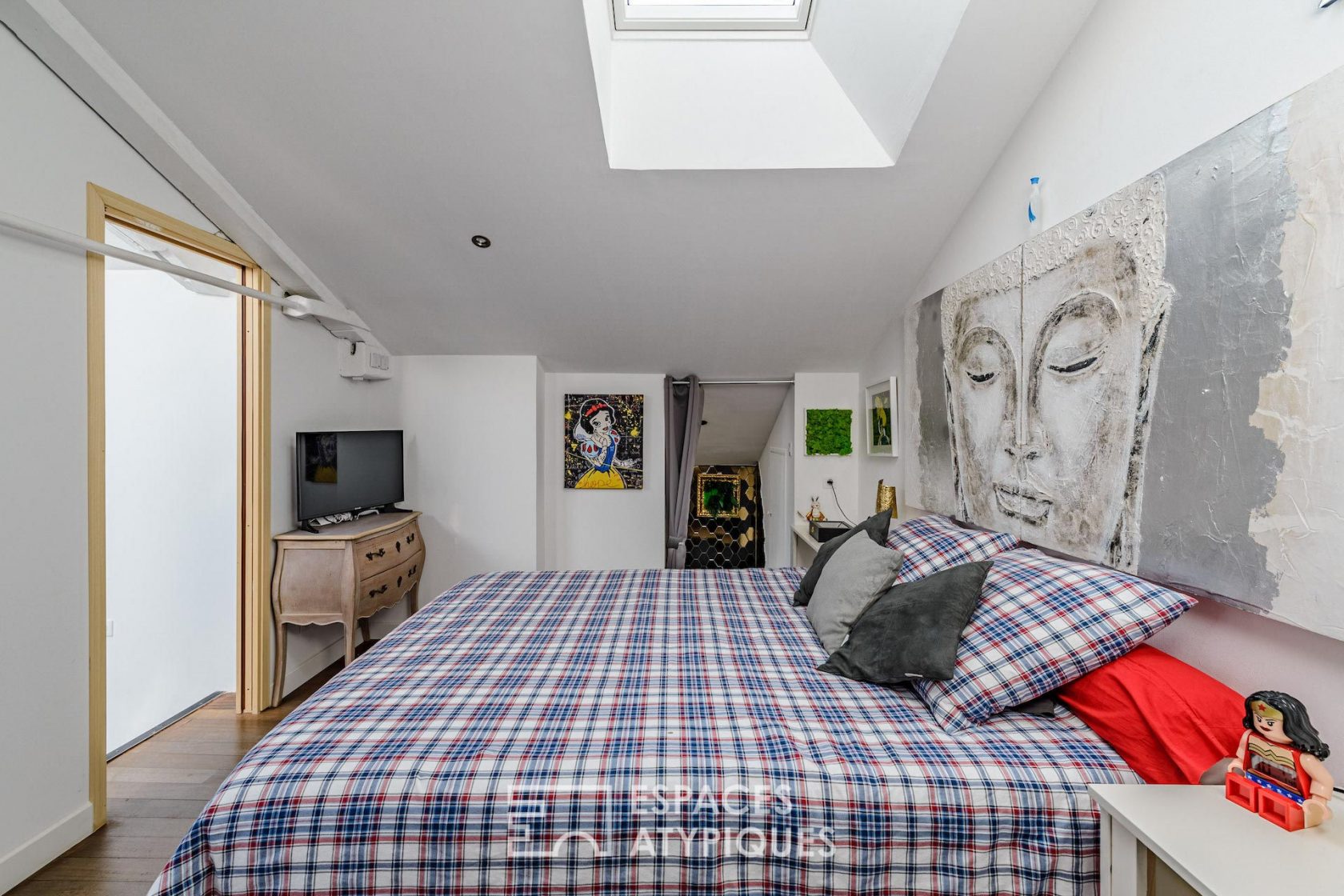 Atypical loft in Marseille