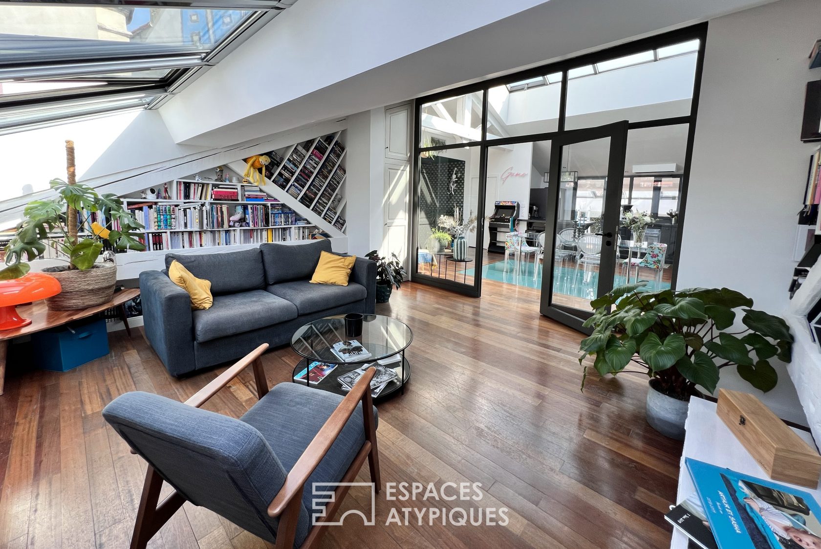 Atypical loft in Marseille