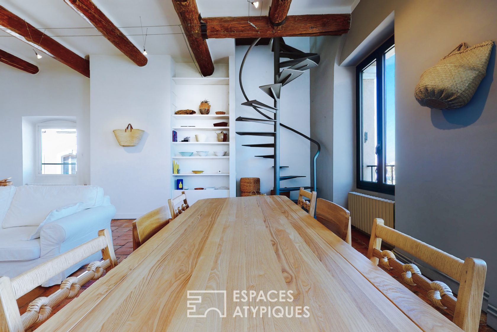 Duplex overlooking the Old Port