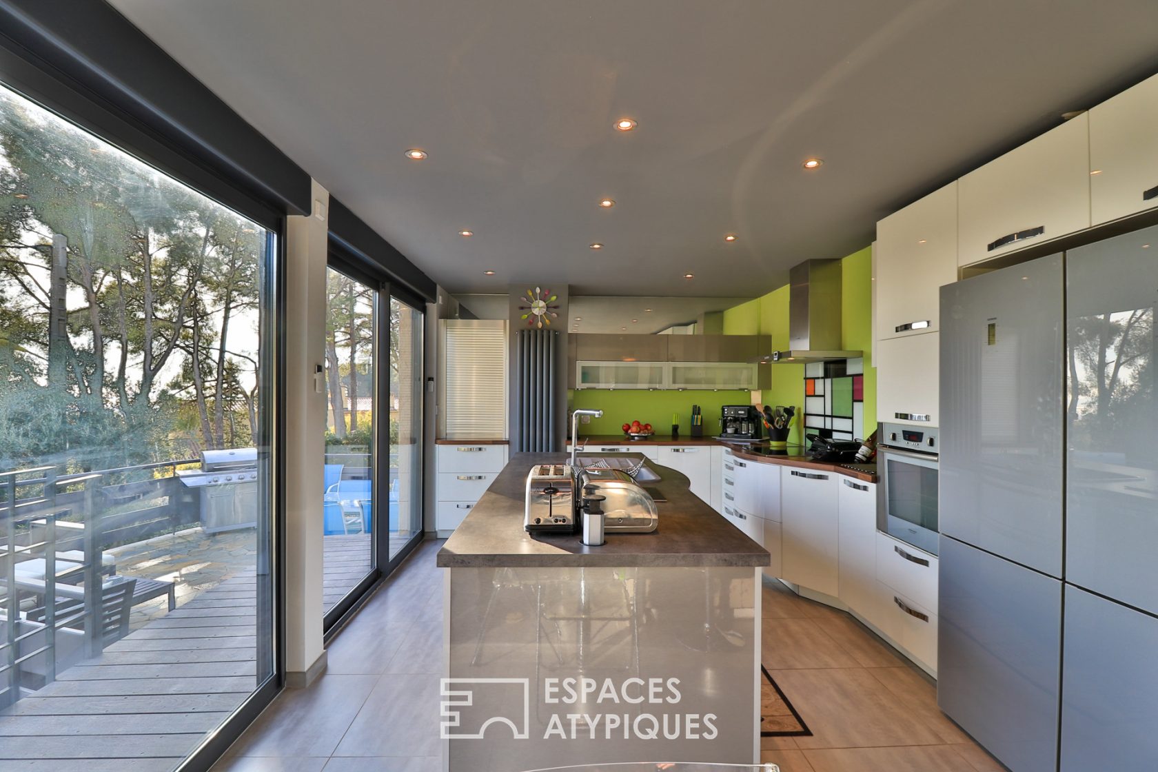 Modernist architect’s villa from the 60’s