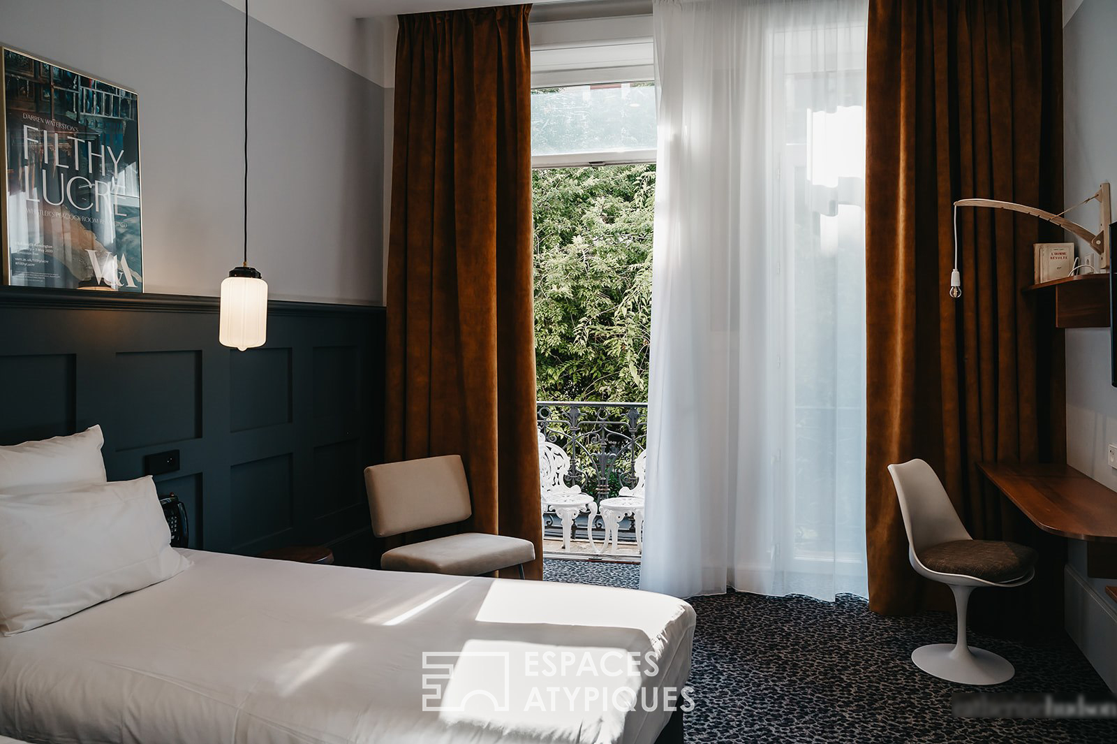 Chic and contemporary Haussmannian hotel