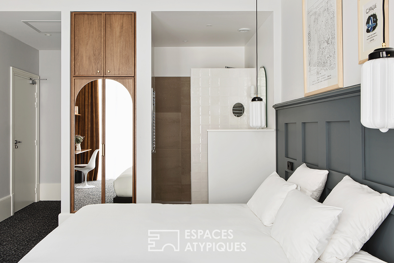 Chic and contemporary Haussmannian hotel