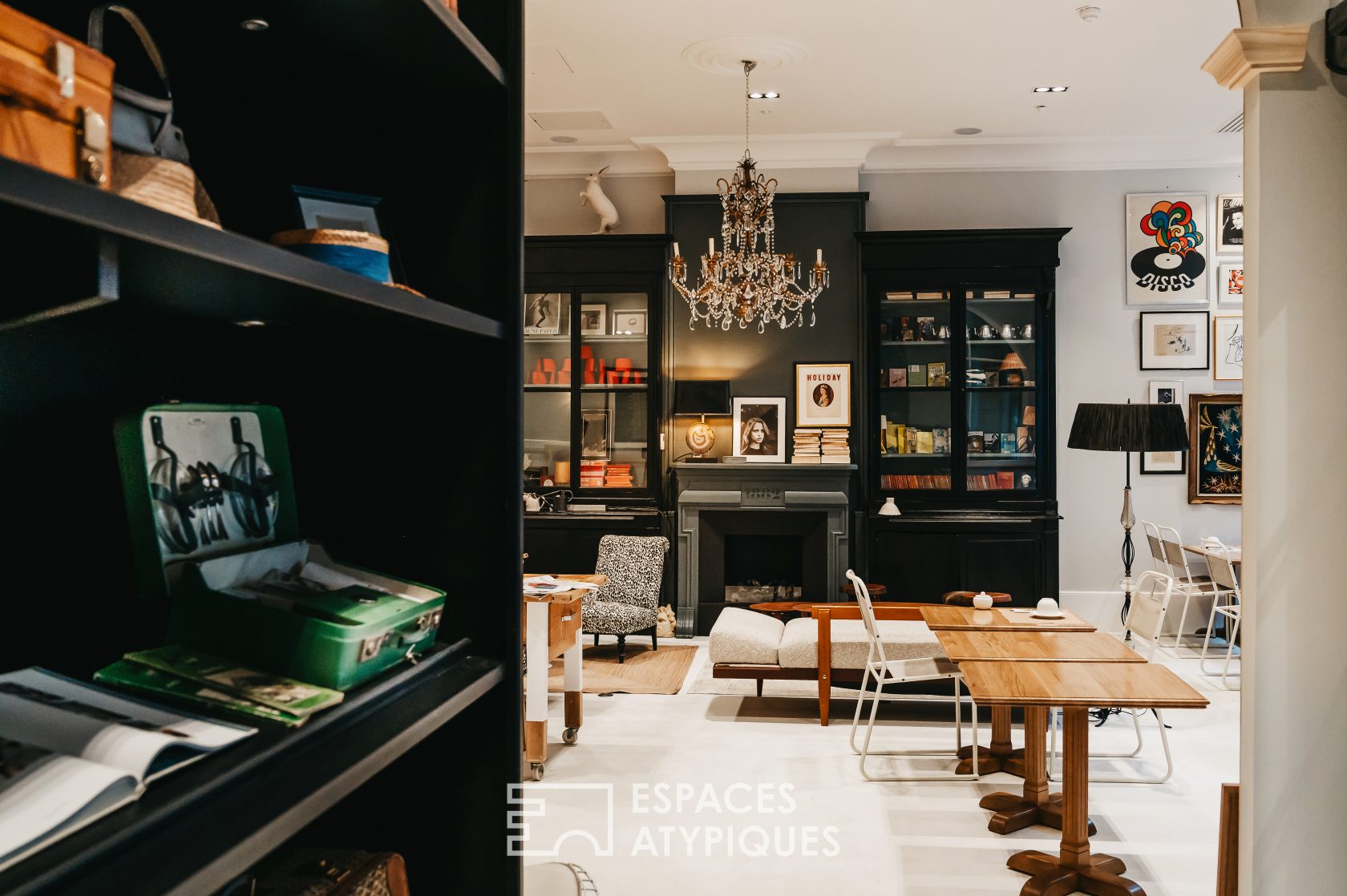 Chic and contemporary Haussmannian hotel