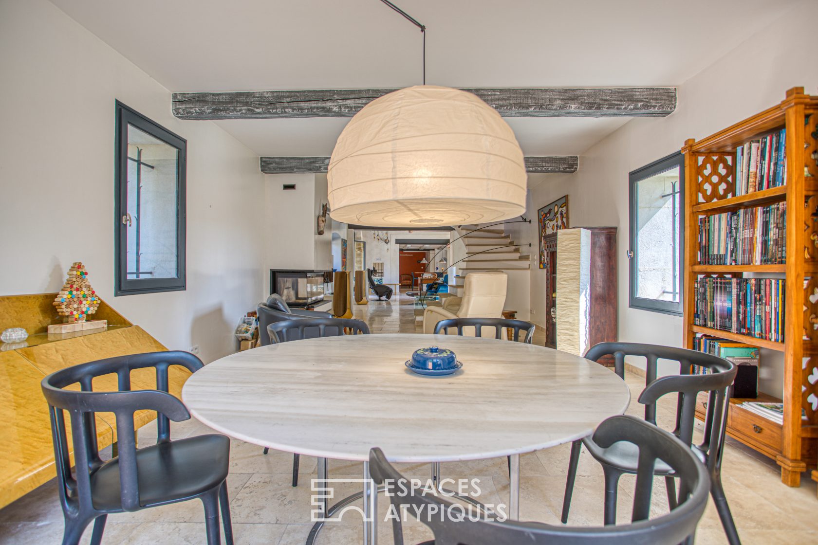 Renovated contemporary farmhouse with swimming pool