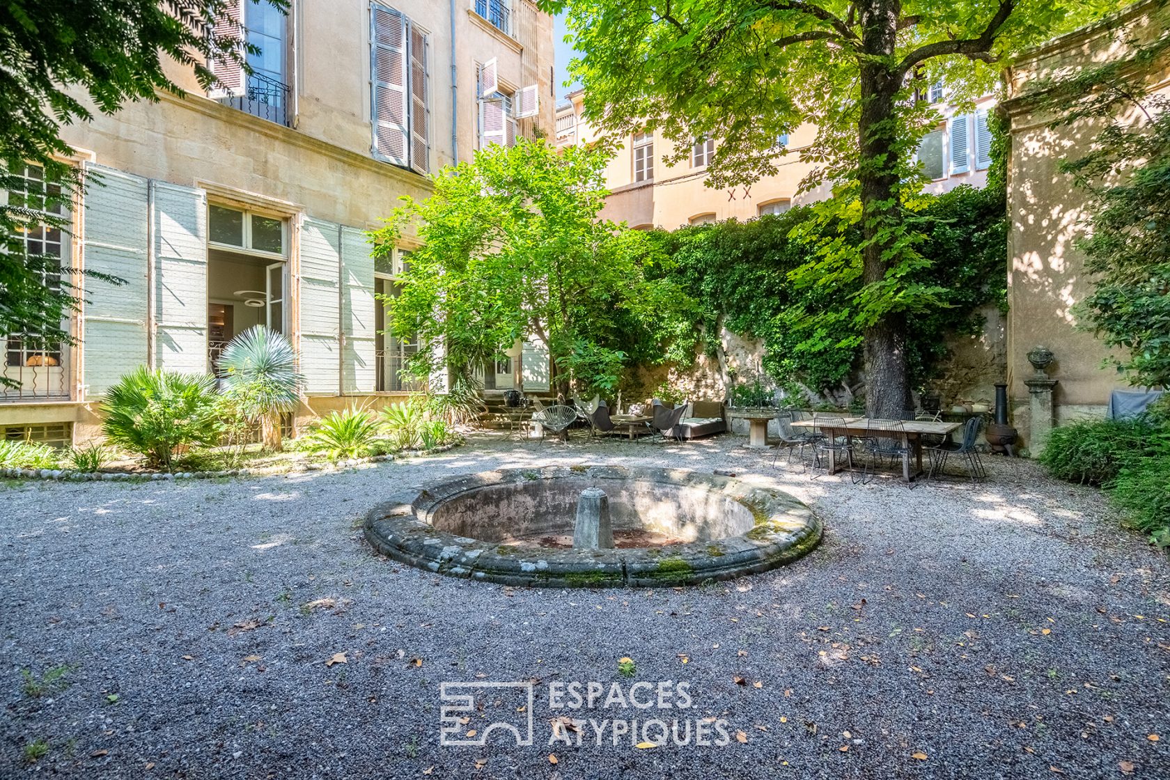 Hôtel particulier haussmannien contemporain