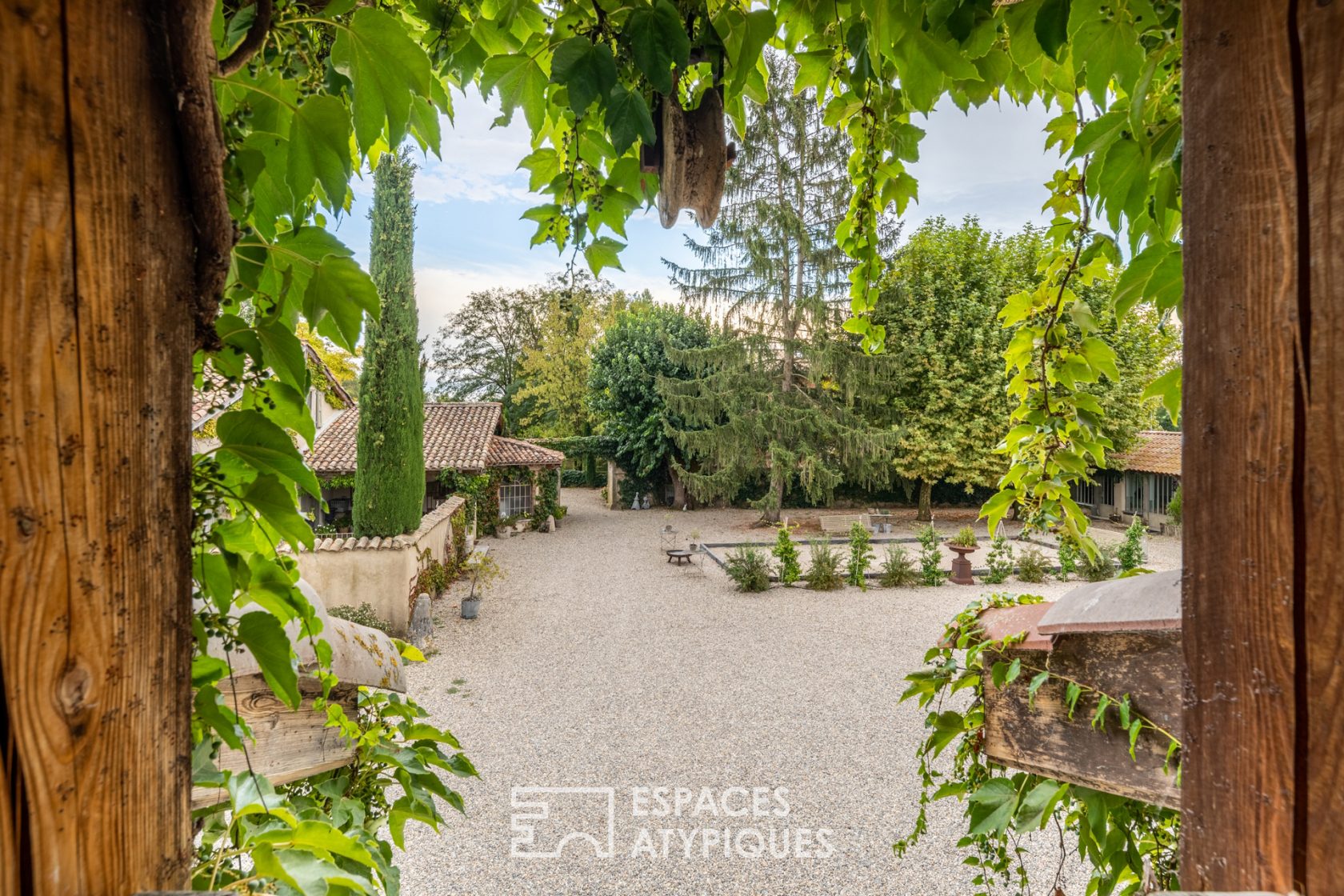 Domaine bucolique à la campagne