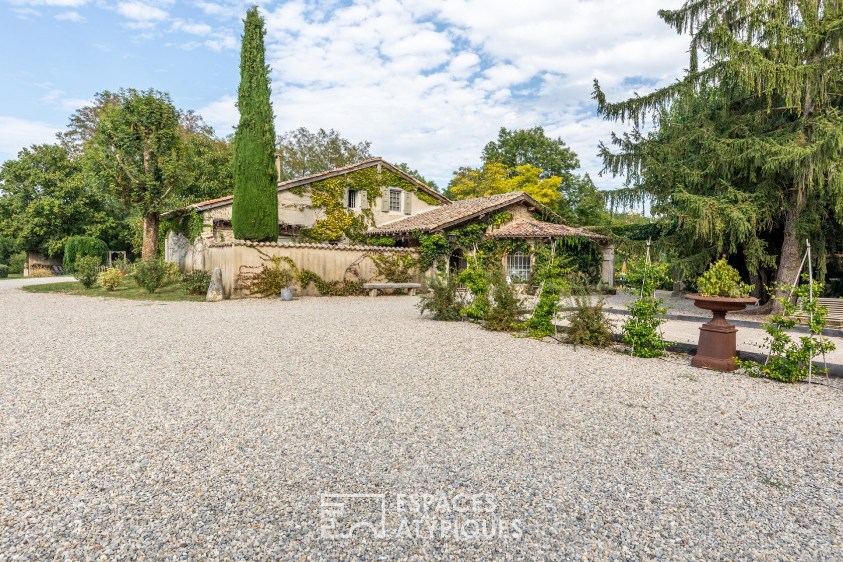 Domaine bucolique à la campagne