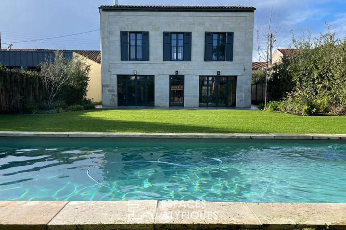 Maison moderne avec piscine proche Bordeaux