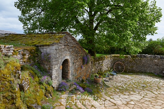 Ferme caussenarde du 18ème siècle restaurée