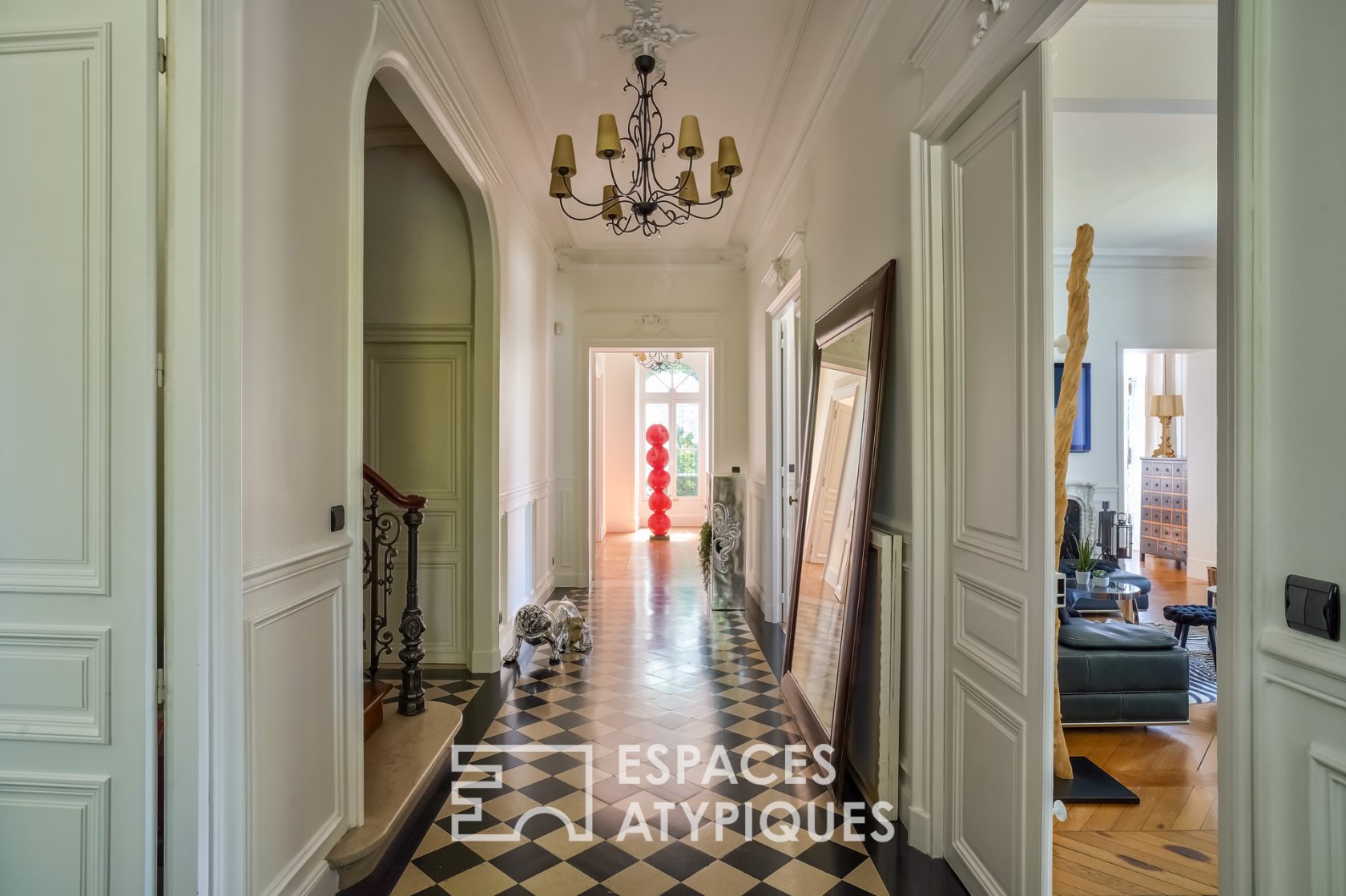 Maison de Maitre dans un cadre verdoyant