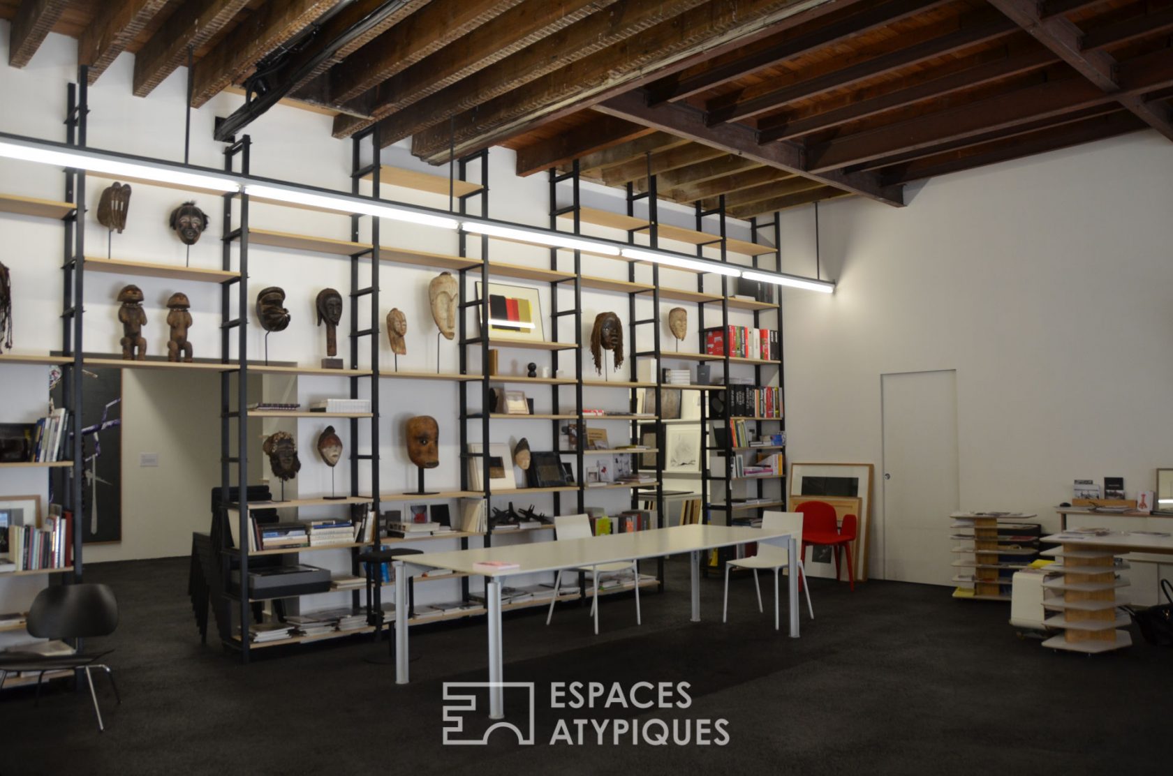 Brut loft gallery in Bordeaux