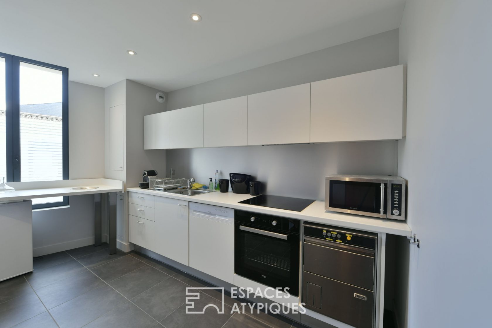 Space with wine cellar