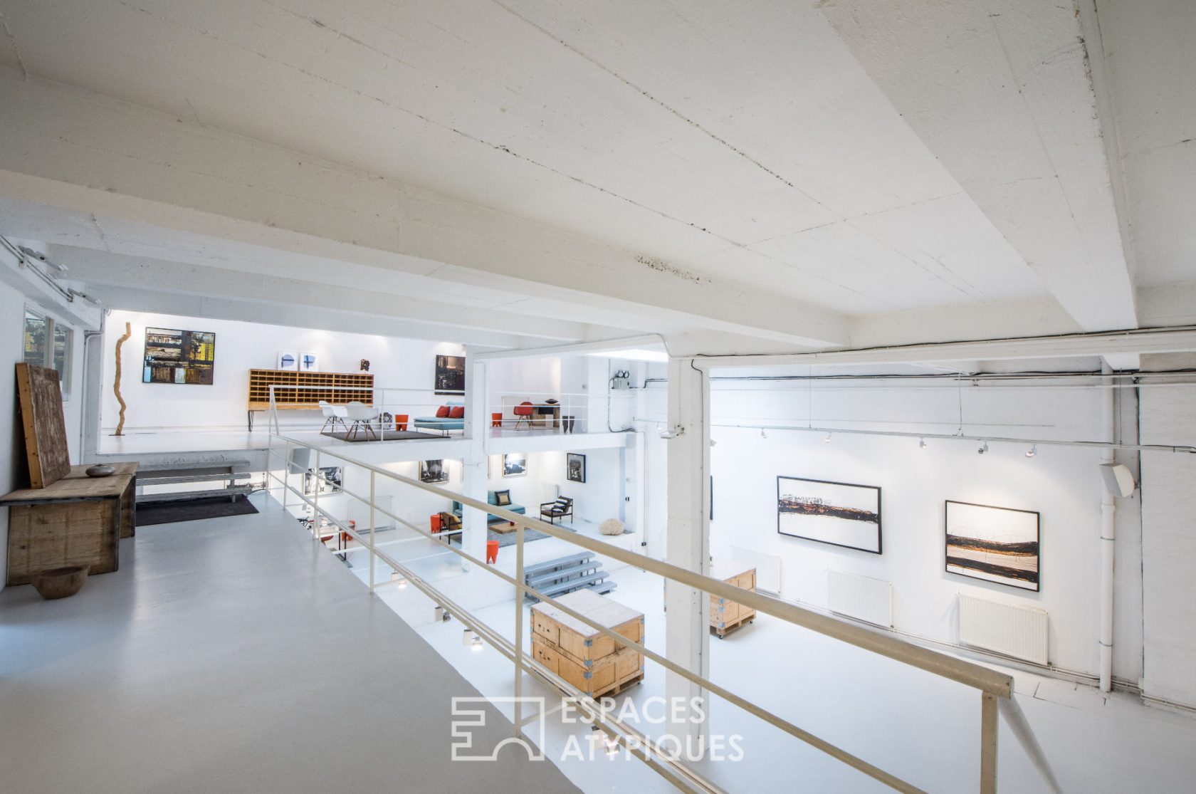 Loft white