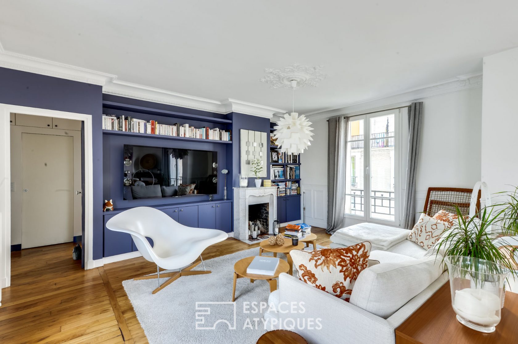 Blue classic apartment