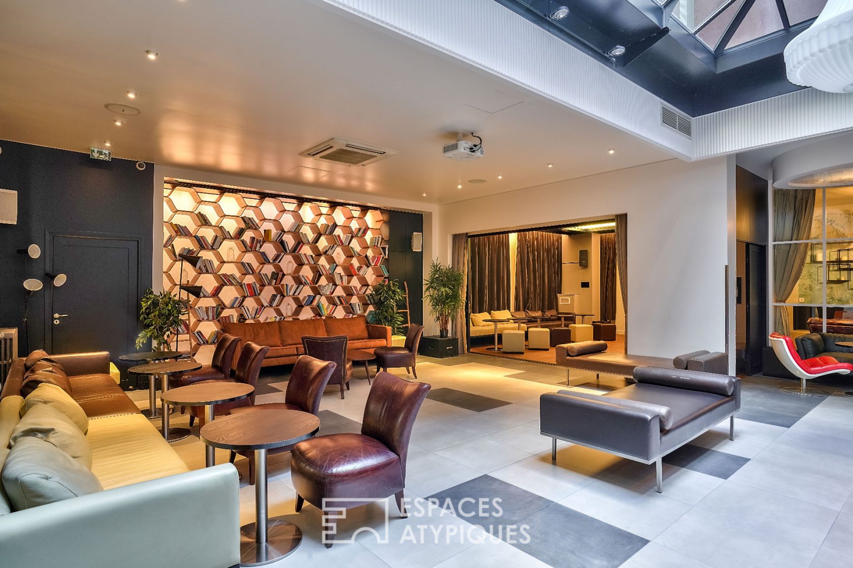 Bastille loft