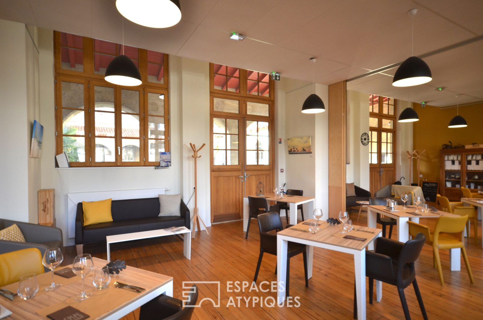 Modern Restaurant