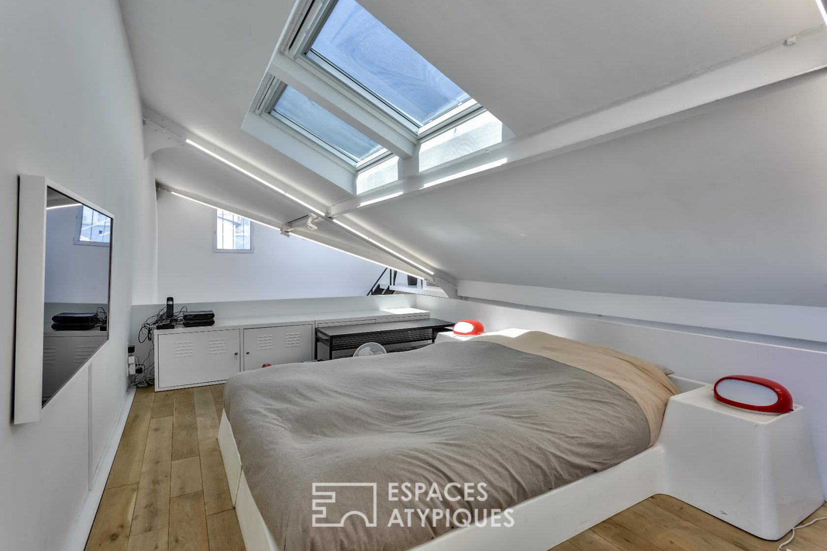Temple loft