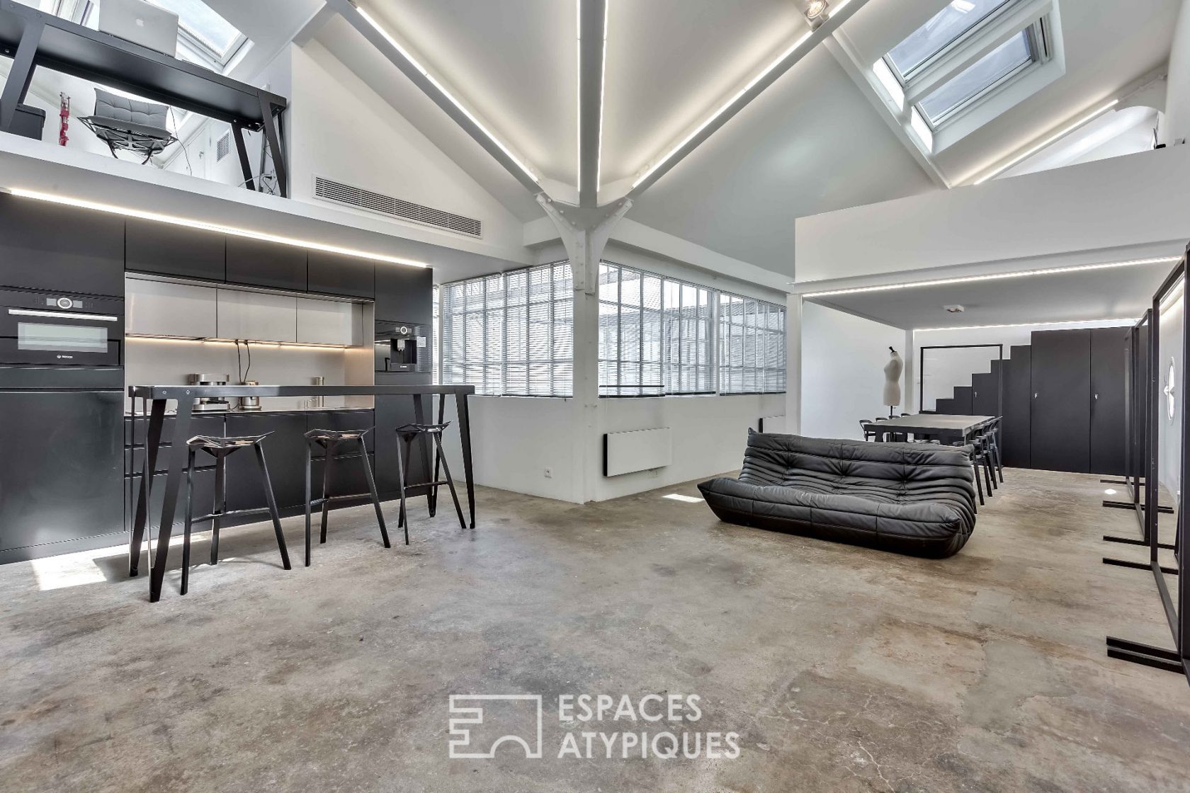 Temple loft