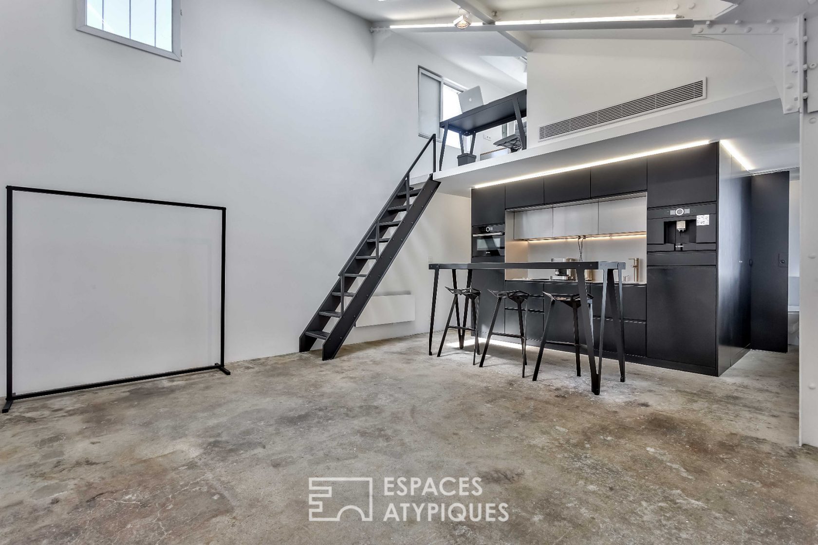 Temple loft