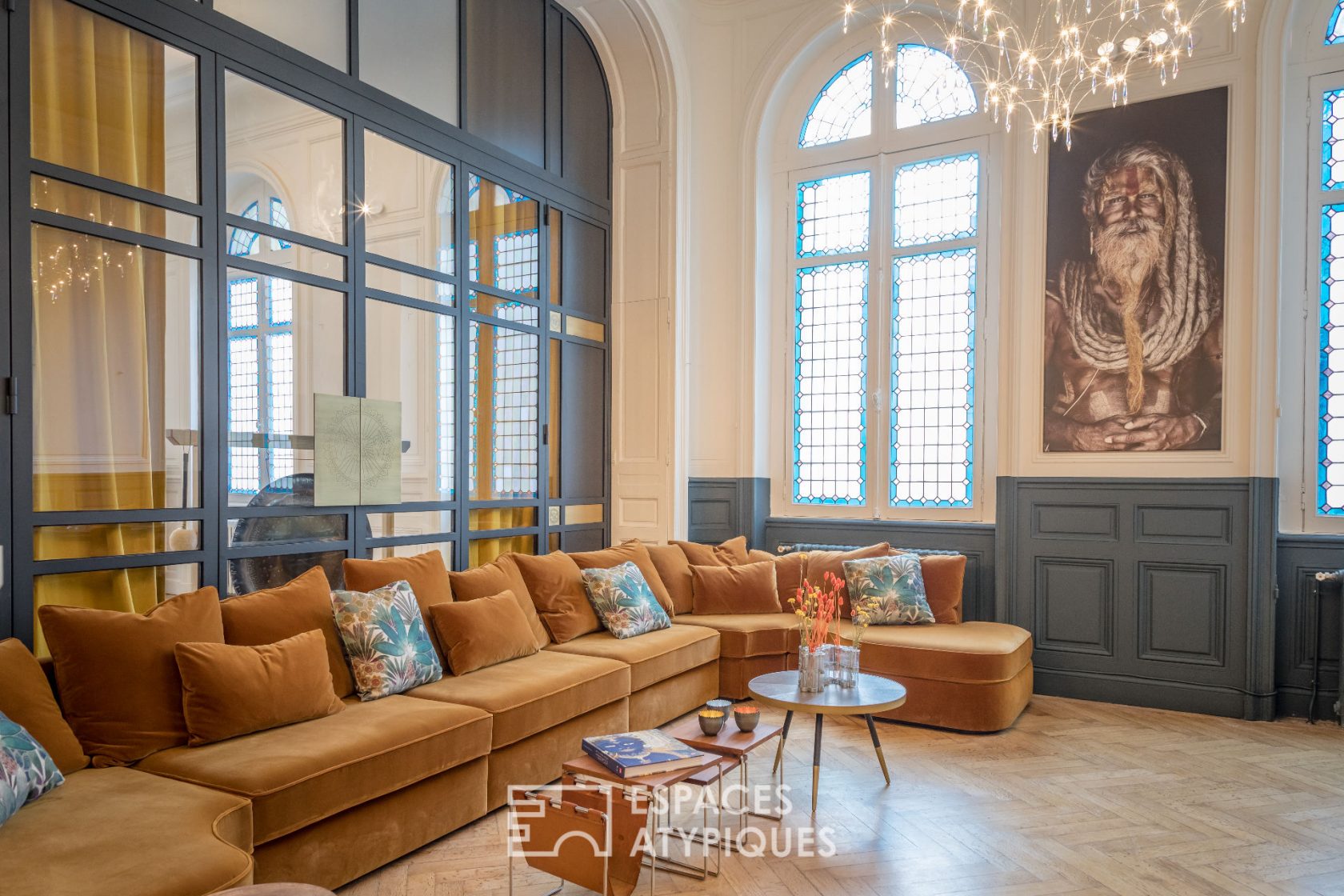 Zen and chic living space