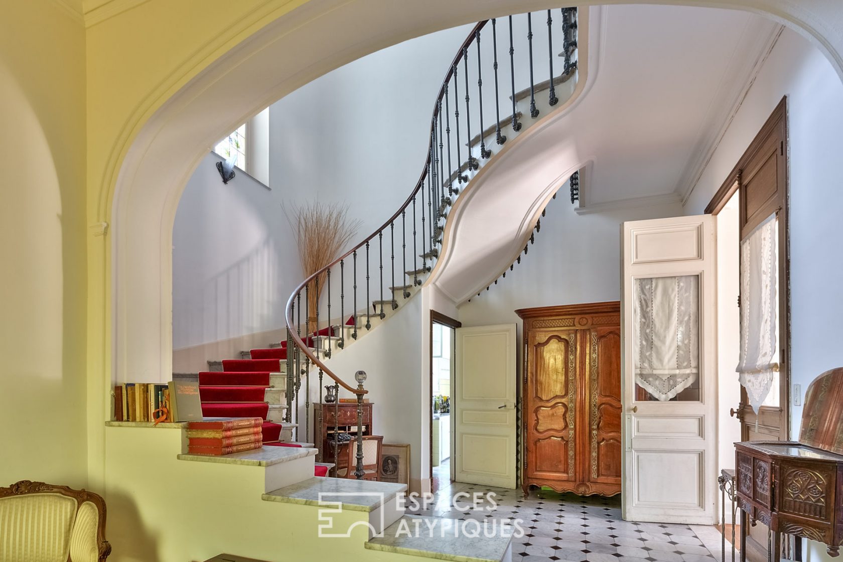 Golden villa