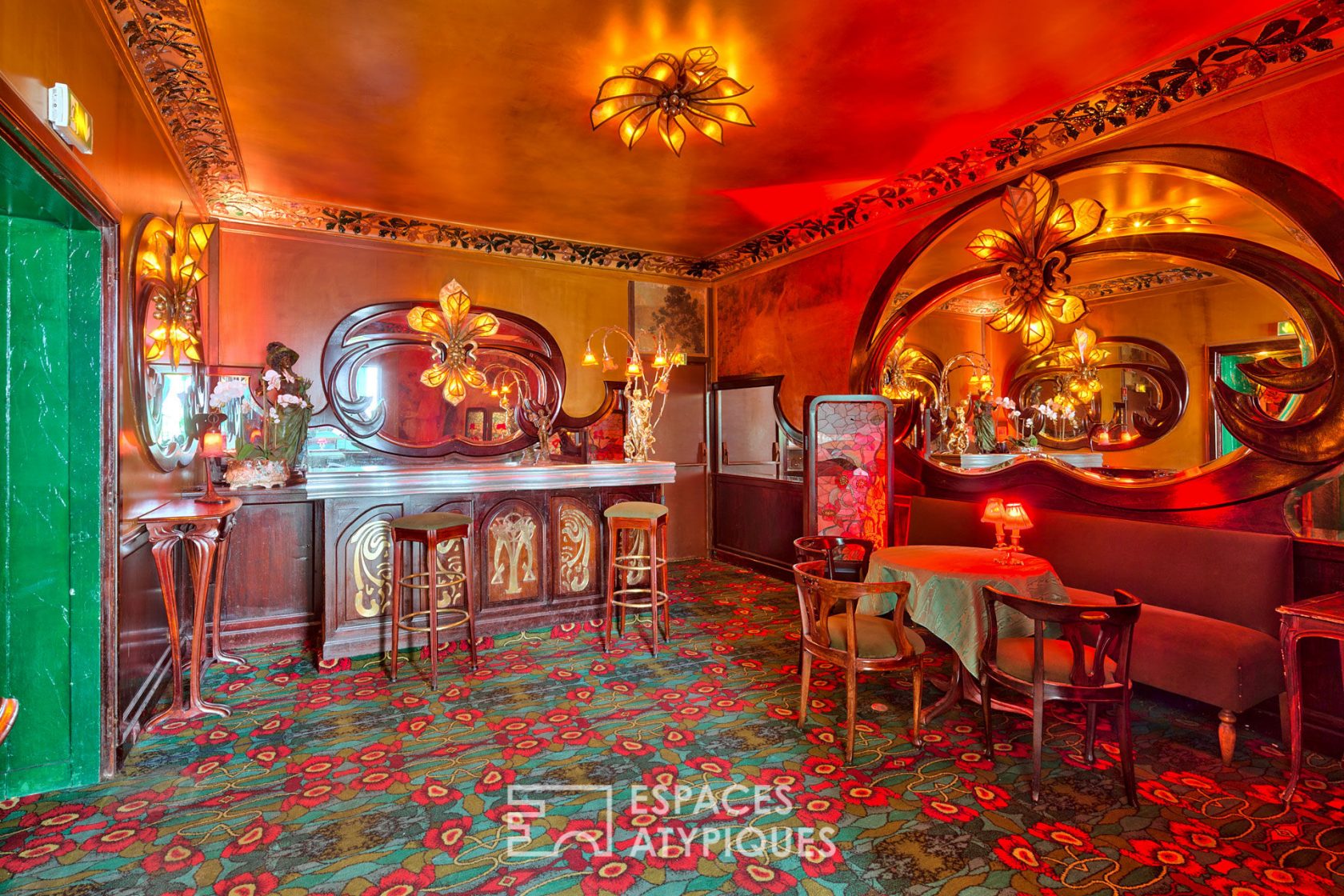 Art Nouveau salons