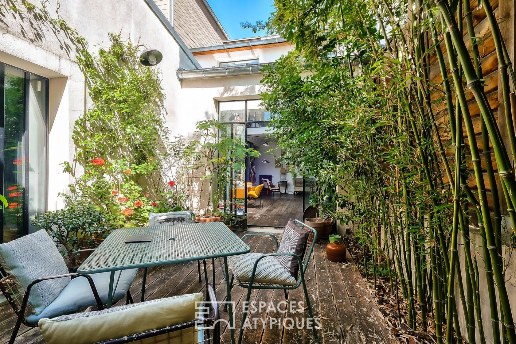 Loft house with patio 11
