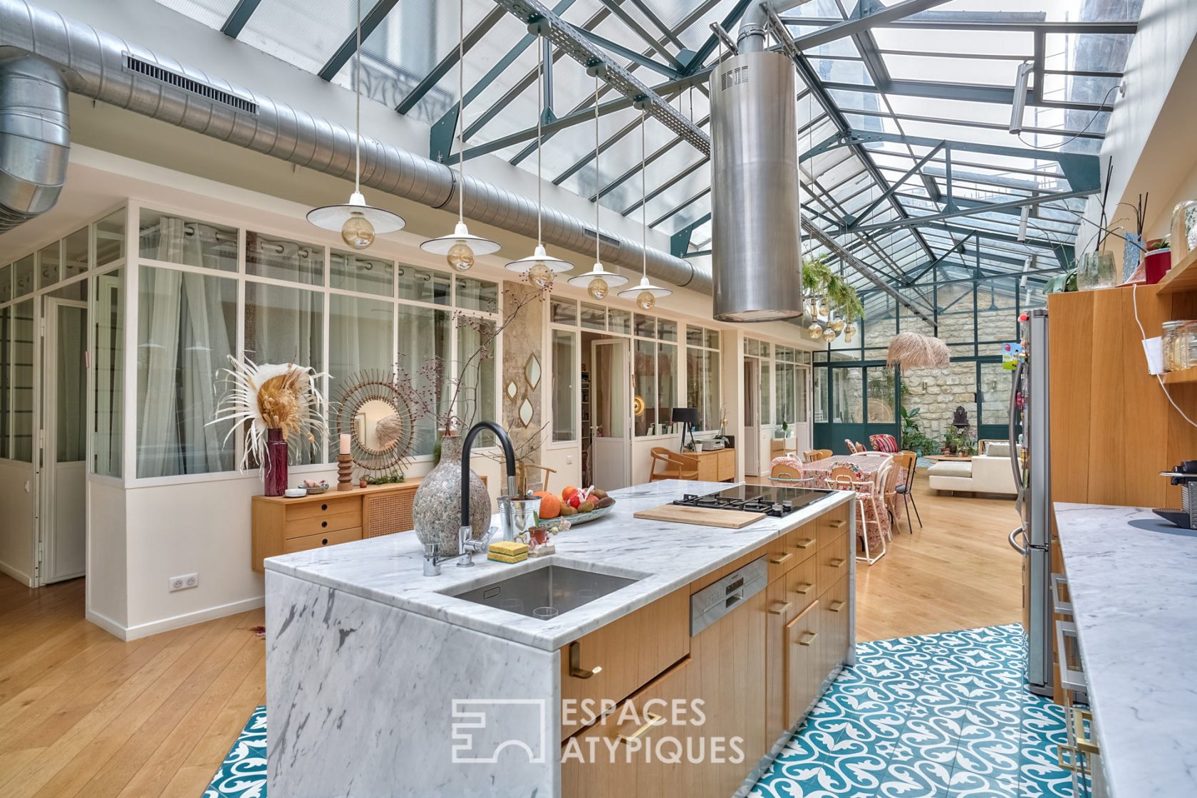 Loft with closed patio