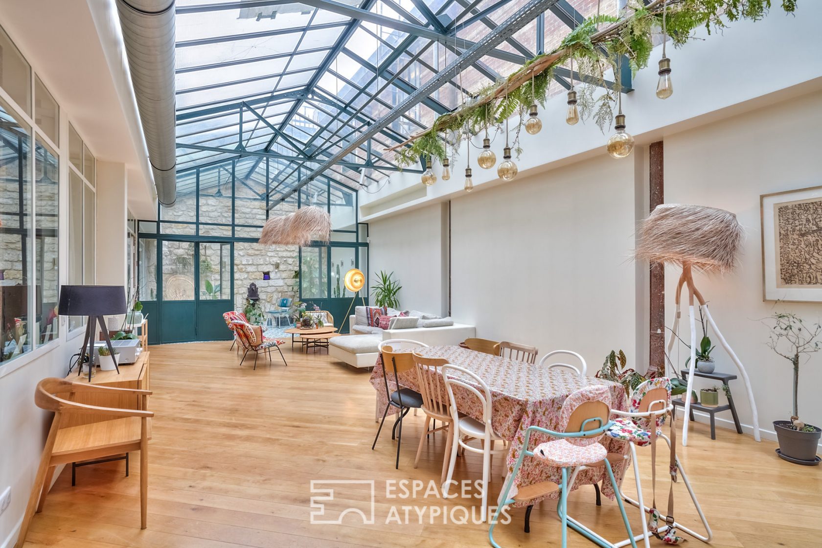 Loft with closed patio