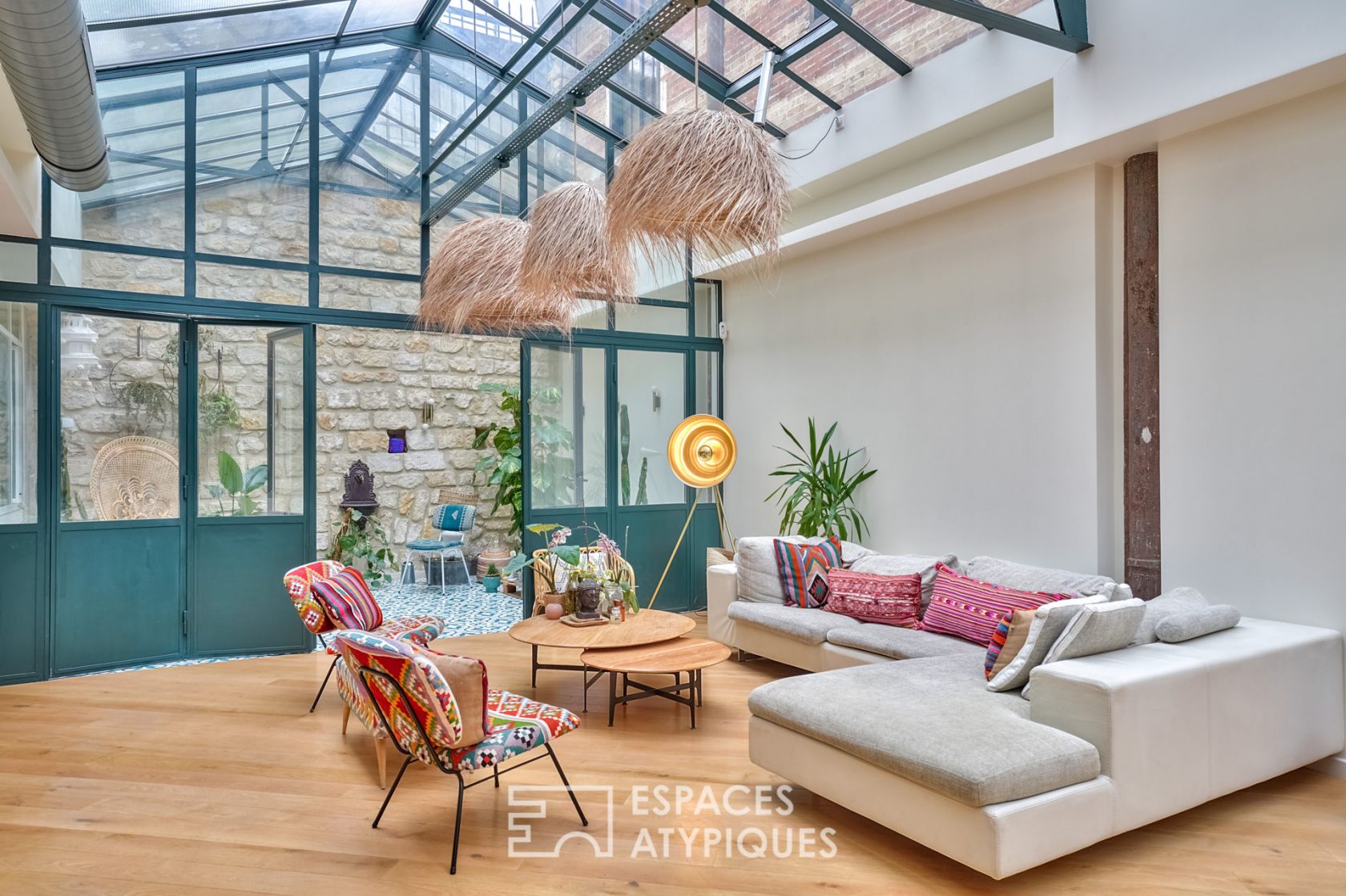 Loft with closed patio
