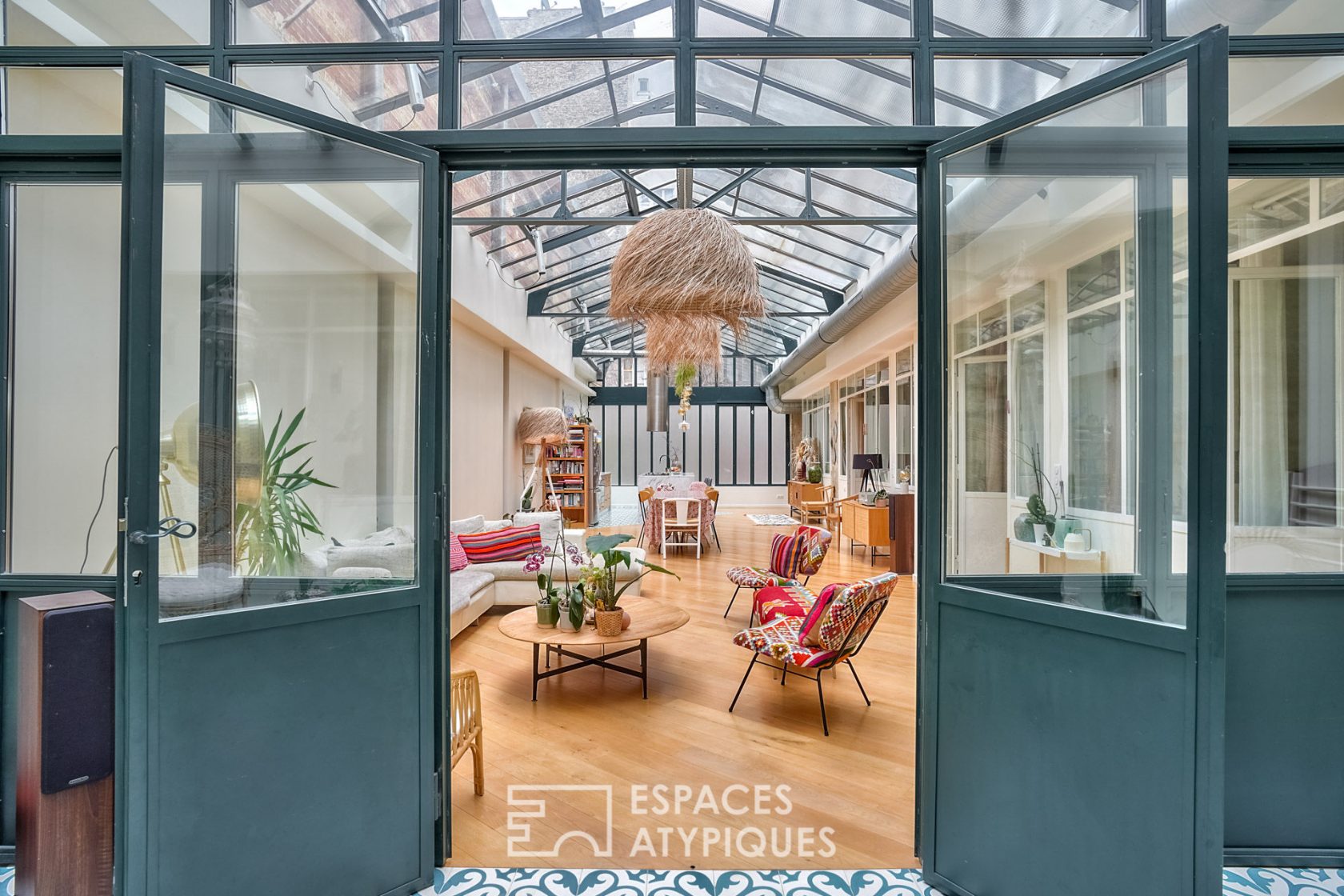 Loft with closed patio