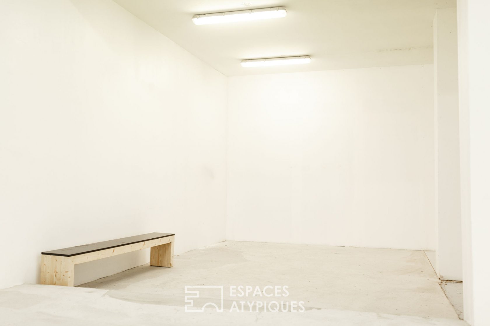 Old gallery