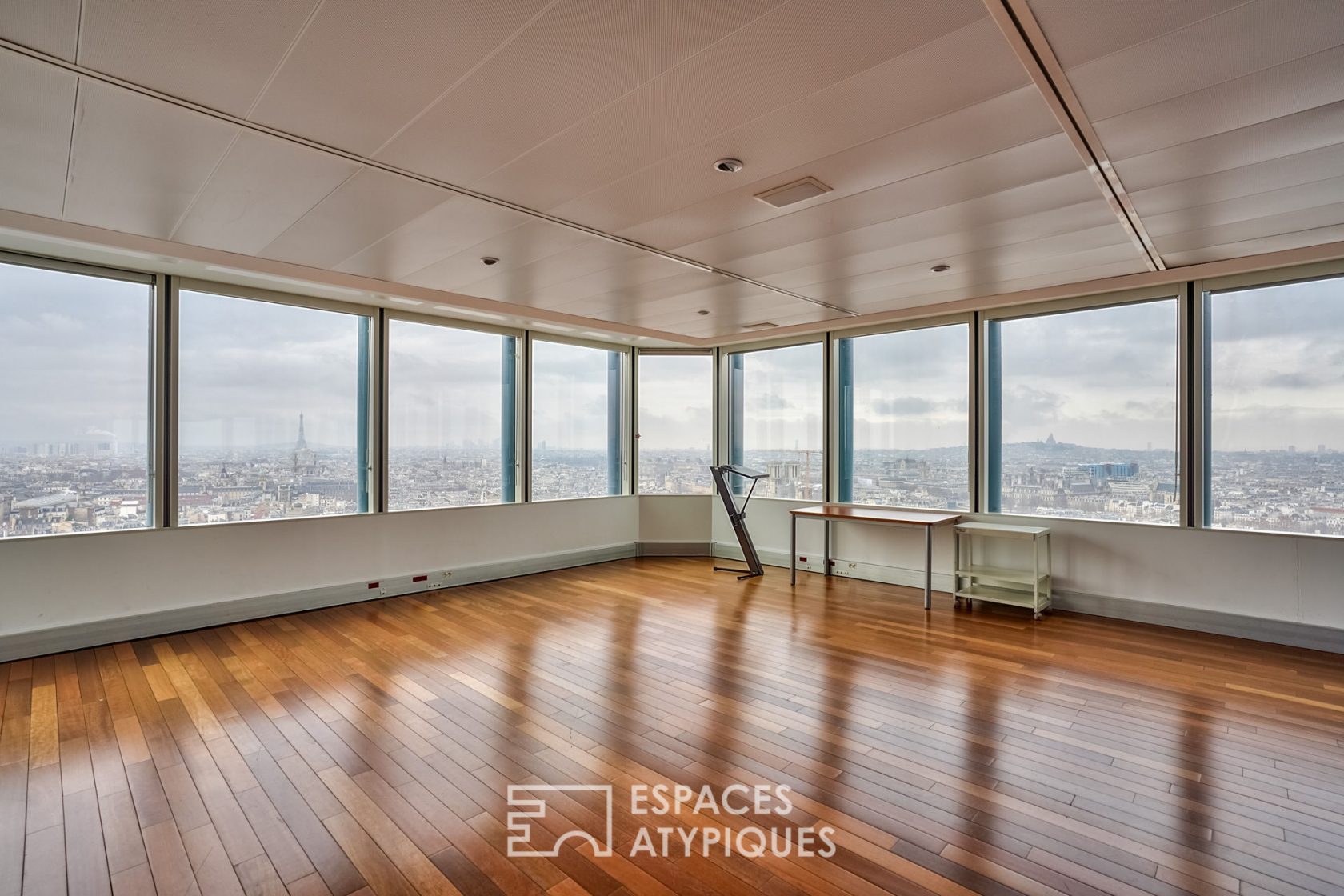 Rooms with panoramic views