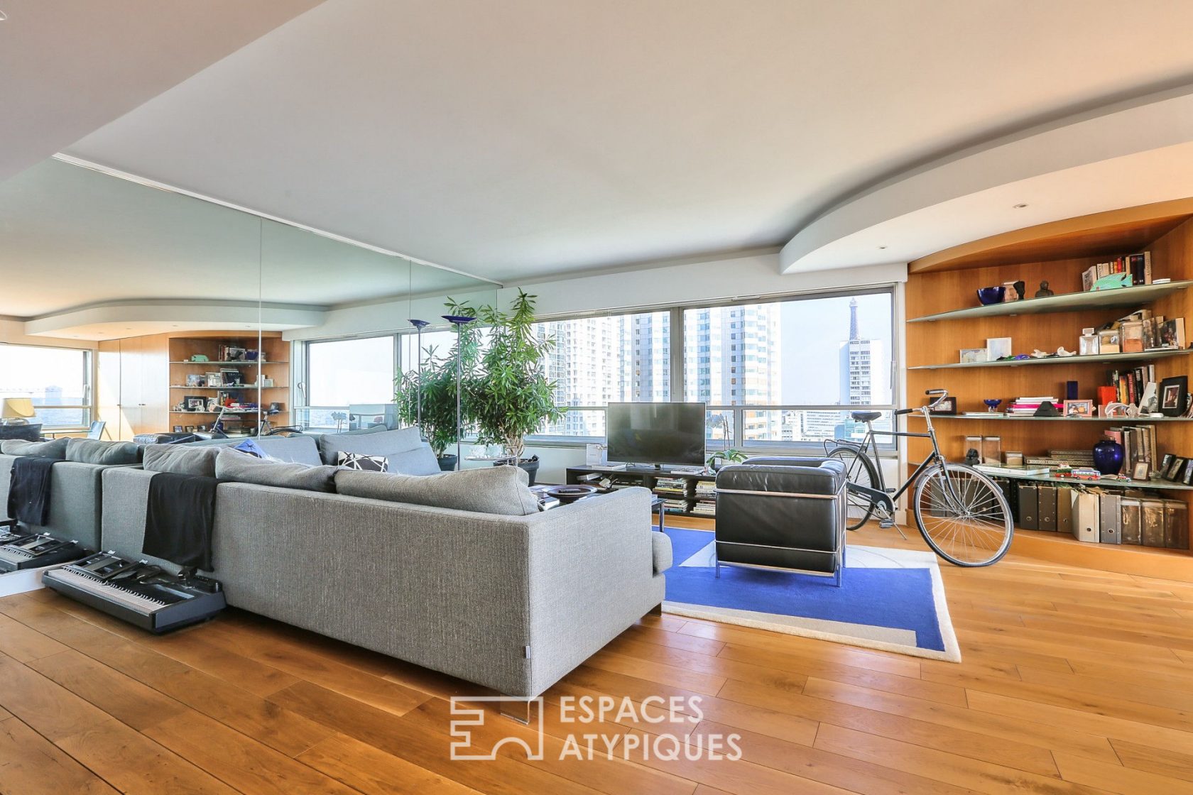 Beaugrenelle tower apartment