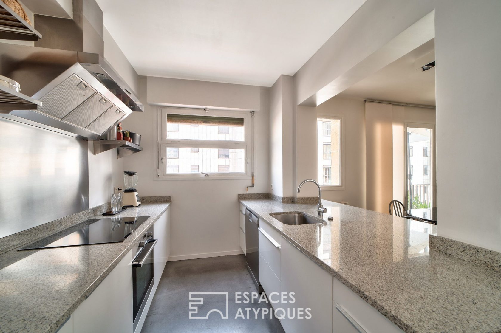 Apartment 94