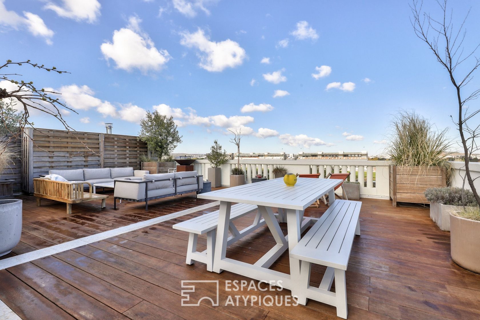 Duplex with Rooftop