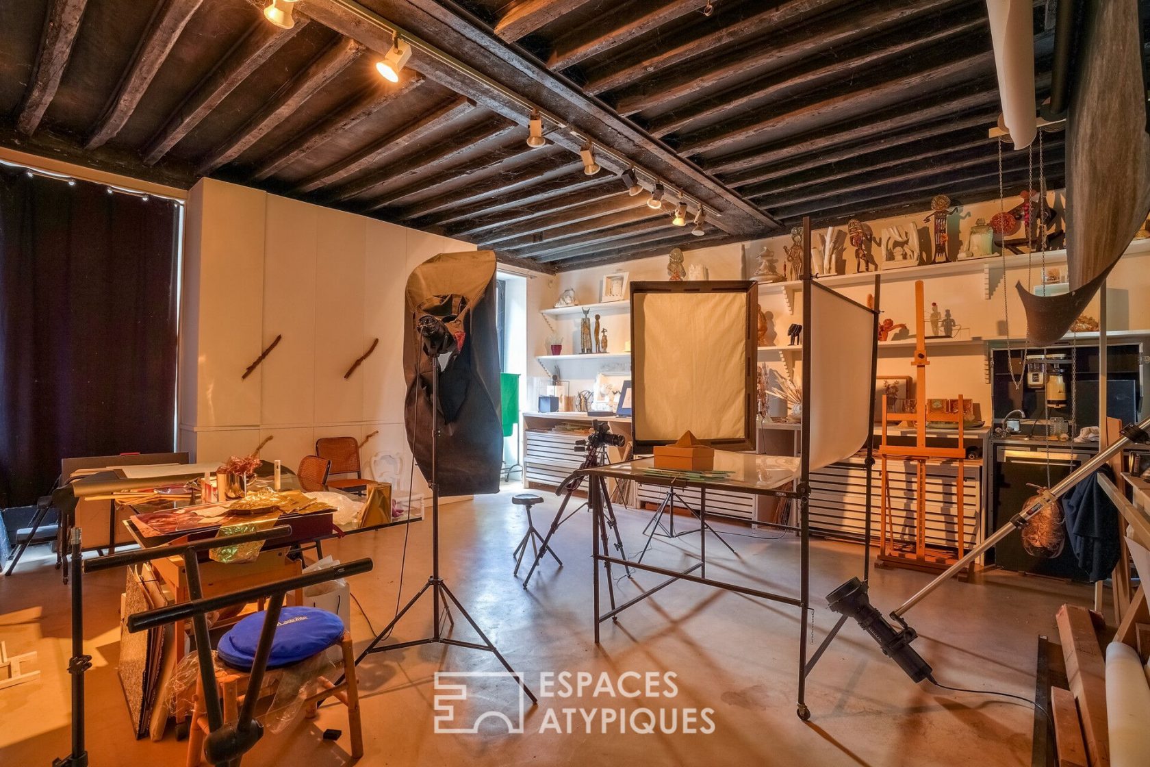 Architect house with artist’s studio