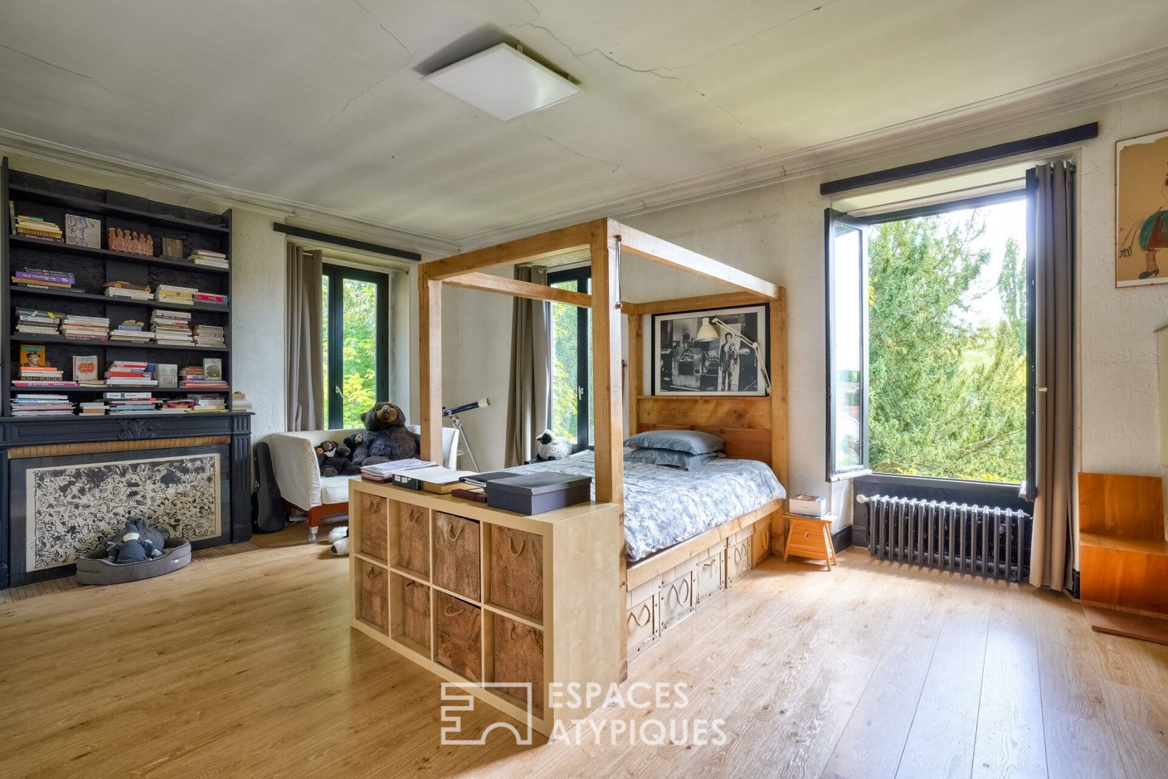 Architect house with artist’s studio