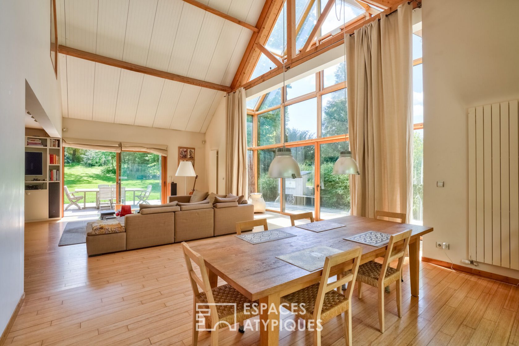 Architect house with its cathedral living room