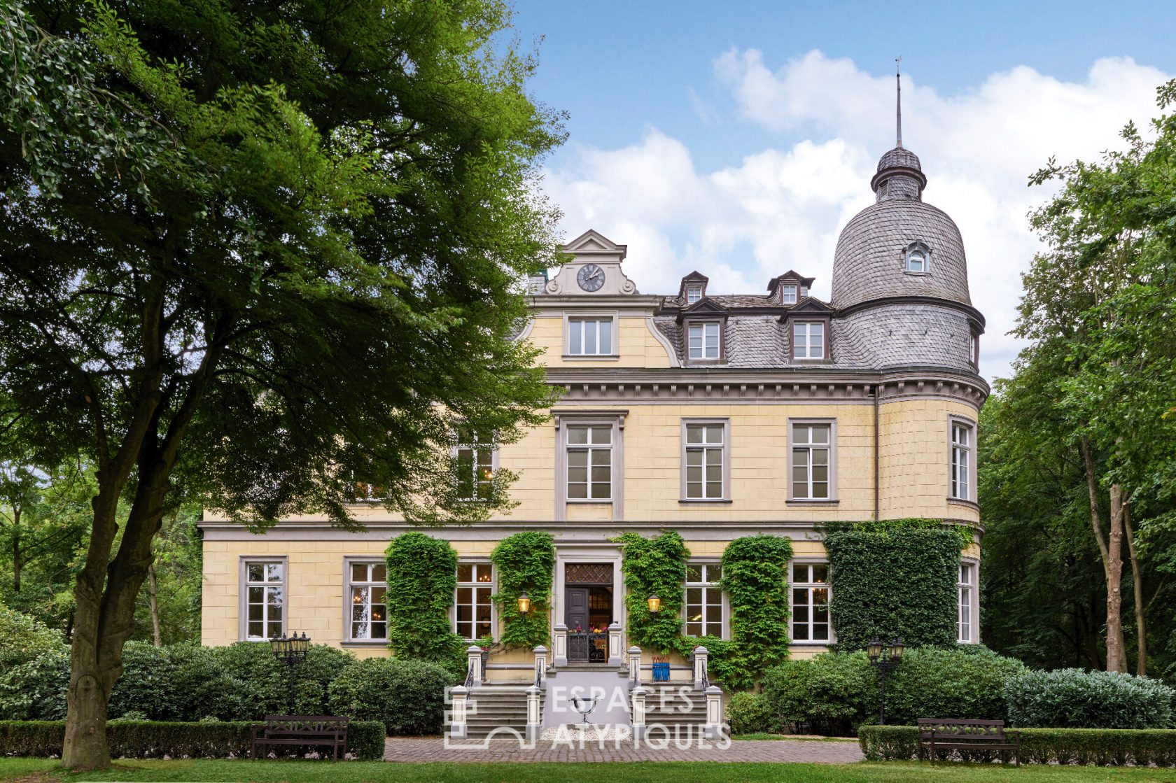 Castle Grün