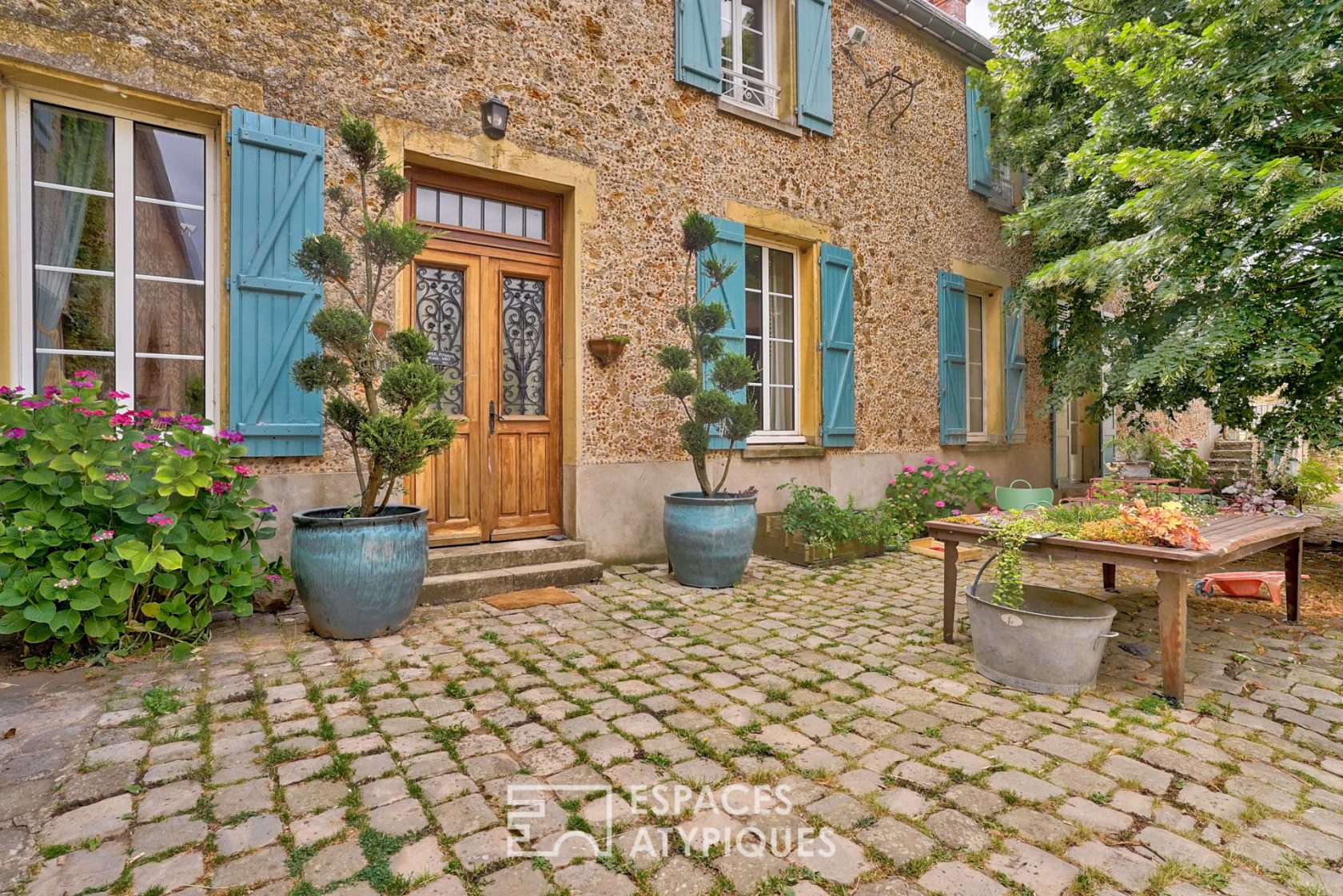 The Parisian farm
