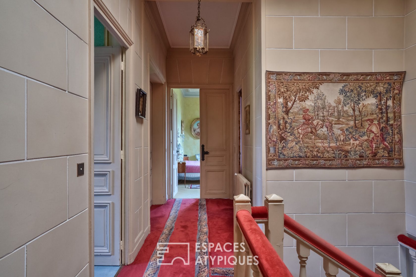 Private mansion 92