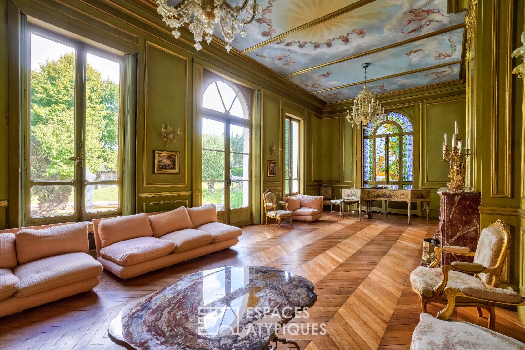 Private mansion 92